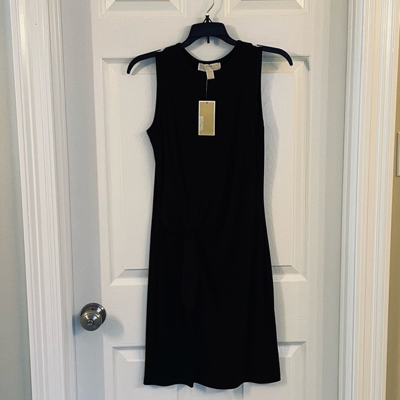 Michael Michael Kors crewneck dress with side tie waist + MK dust bag. - Picture 3 of 14